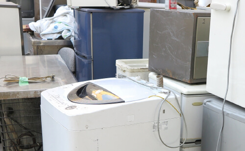 処分が難しい家電リサイクル法対象機器も回収可能です！